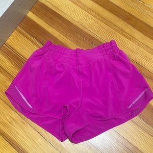 High light purple hotty hot 2.5 lululemon shorts size 8. Currently out of stock